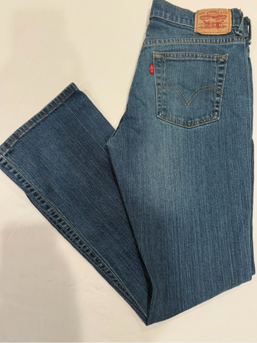 Levi’s 515 Bootcut Womens Jeans 30x31 Mid Rise Medium Wash
